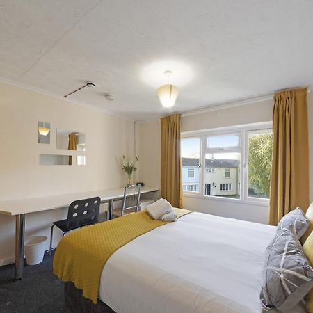 K Suites - Deerswood Avenue Hatfield  Buitenkant foto