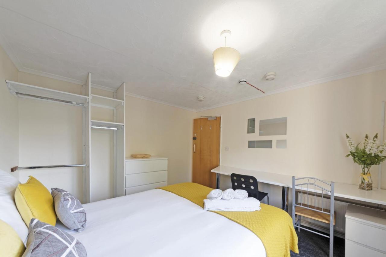 K Suites - Deerswood Avenue Hatfield  Buitenkant foto